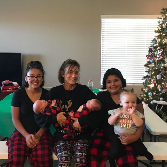 Meet your Posher, Karen - Picture 1 of 1